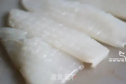 Make Seafood sweet almond noodles step 5