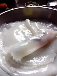 Make A yellow husk roll step 12