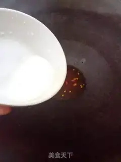 Make A yellow husk roll step 16