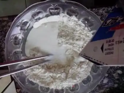 Make Milk egg chutes step 1