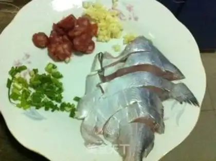 Make Seafood tea step 1