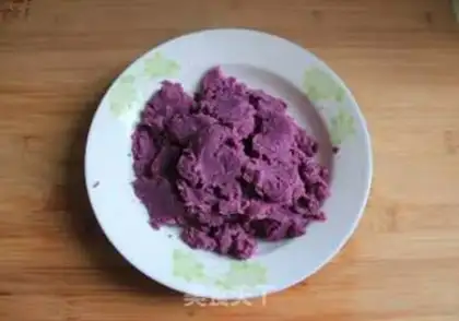Make Mooncake ice cream step 1