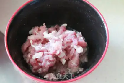 Make Sweet bean fried meat step 1