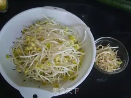 Make cucumber sprouts step 1