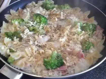 Make Butter bacon pasta step 6