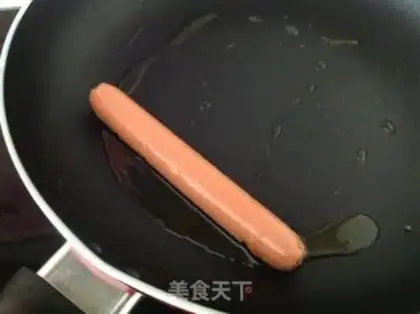 Make Ham eggs and pancakes step 2