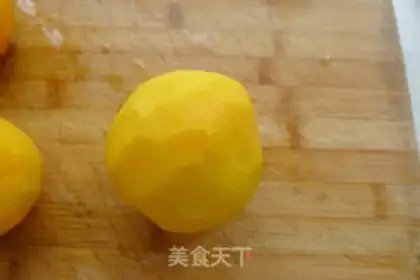 Make Peach can step 1
