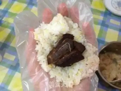 Make Beef ham rice step 3