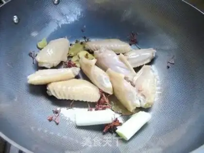 Make Red chicken wings step 2