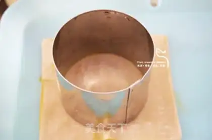 Make Pine beef paste dumplings step 5