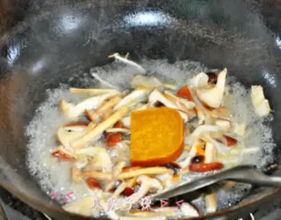 Make curry pumpkin steam step 4