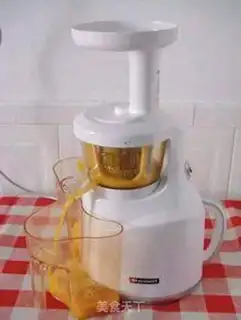 Make Mango popsicles step 2