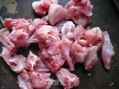 Make Spicy rabbit step 0