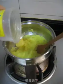 Make Pineapple pie step 9