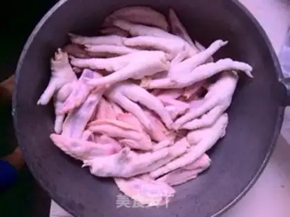 Make Chicken wings, chicken claws step 0