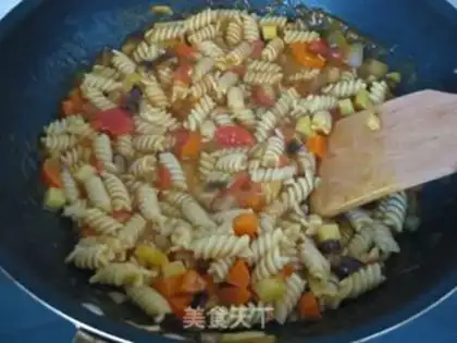 Make Curry vegetable Pasta step 4