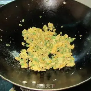 Make Pyramid fried eggs step 6