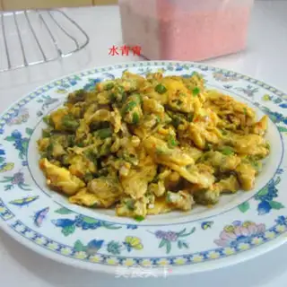 Make Pyramid fried eggs step 7