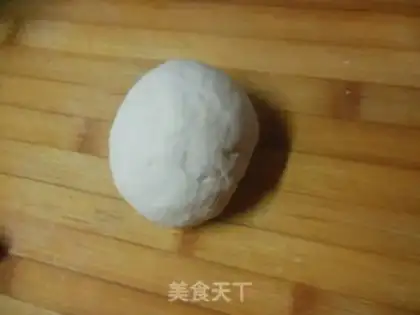 Make Old Beijing chicken roll step 1