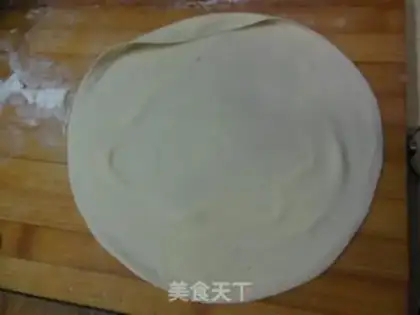 Make Old Beijing chicken roll step 3