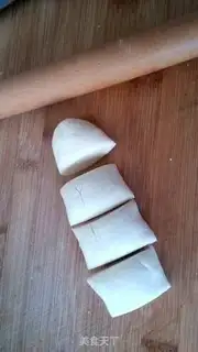 Make Pour the soup and the cage step 4