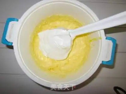 Make Gorgeous pound cake step 7