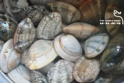 Make Poofball clam soup step 0