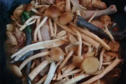Make Tea mushrooms and chickens step 3