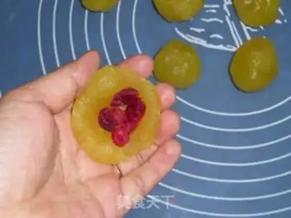 Make pineapple pie step 5