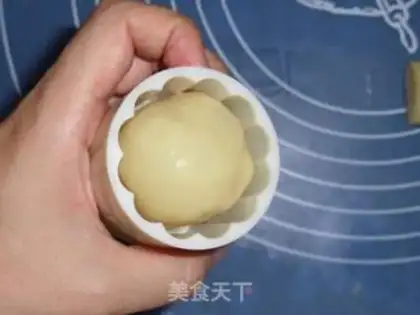 Make pineapple pie step 8