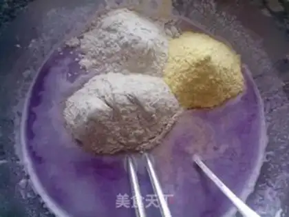 Make Potato gravy sesame cake step 4