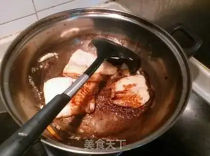 Make Red roast fish and carrots step 4
