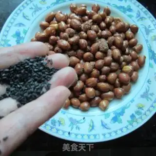Make Pepper salt peanuts step 5