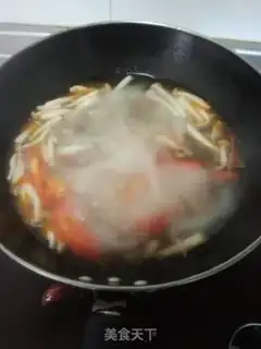 Make Mushroom spinach meatball noodles step 3