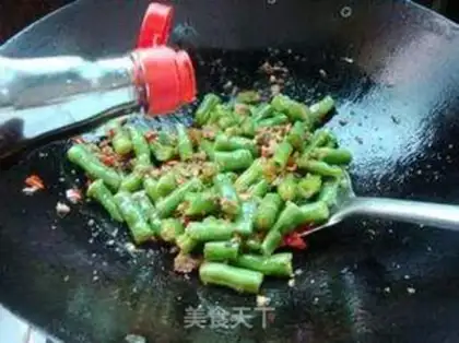 Make Meat and pepper and beans step 6