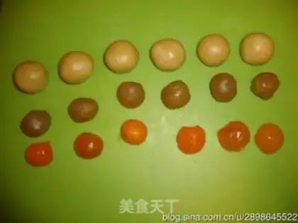 Make Lian Yon Yuen Mooncake step 7