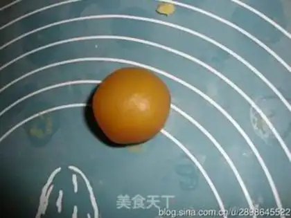 Make Lian Yon Yuen Mooncake step 9