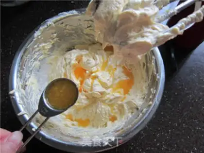 Make Orange grape pound cake step 12