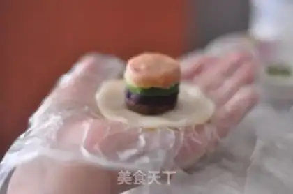 Make Rainbow ice cream mooncake step 15