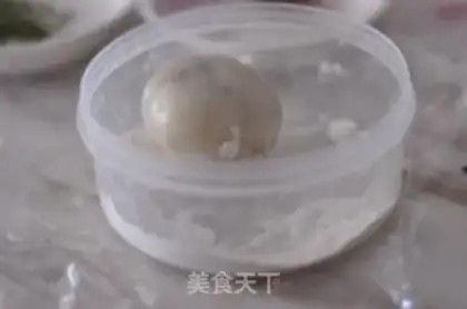 Make Rainbow ice cream mooncake step 18