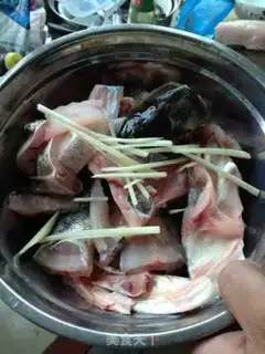 Make Spicy fish step 0