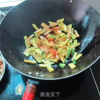 Make Pumpkin fried tofu step 3
