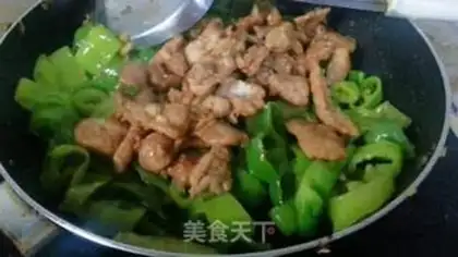 Make Hot pepper fried meat step 8