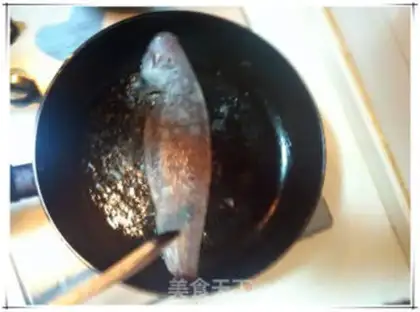 Make Fried halibut step 4
