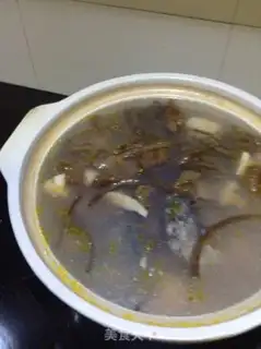 Make Abalone chicken pork belly soup step 8