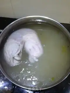 Make Abalone chicken pork belly soup step 10