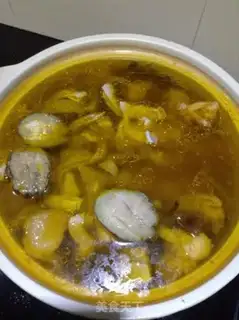 Make Abalone chicken pork belly soup step 12