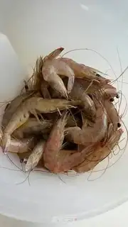 Make Pretzels, prawns step 0