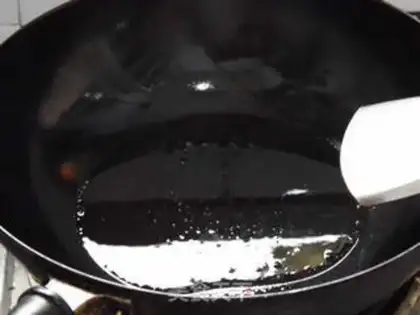 Make Garlic has burned the fish step 2