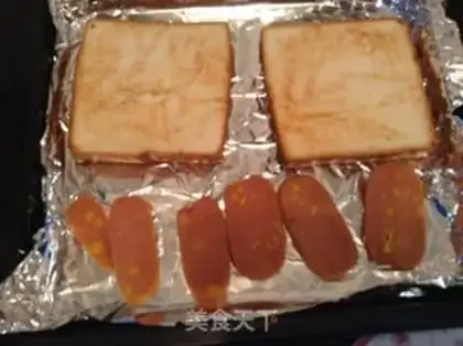 Make Cricket sandwich step 5